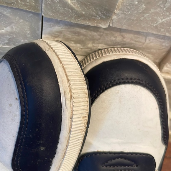 Lacoste Boy’s White and Navy Sneakers - Picture 10 of 10